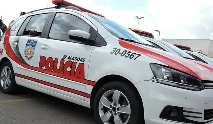 Dona de bar e garota de programa trocam tapas no Centro de Arapiraca e PM é acionada